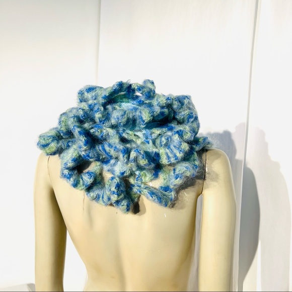 Roman Keflay Hand Crochet Lace & Mohair Shawl Cape/Scarf - Picture 10 of 13